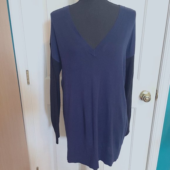 Halogen Navy and Black V-Neck Sweater with Full Back Zipper Size S - Picture 1 of 13